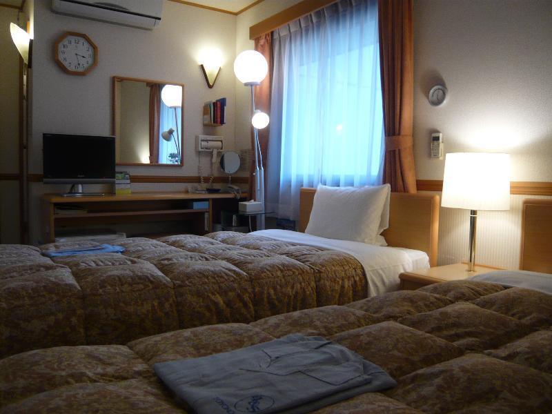 Toyoko Inn Nagoya-Eki Sakuradori-Guchi Honkan Экстерьер фото